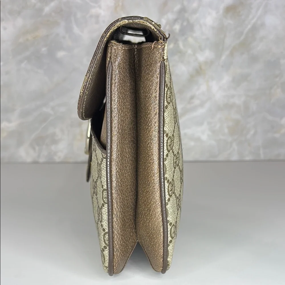 🔥🔥🔥 VTG Gucci Brown Messenger Bag with Monogram Design🔥🔥🔥 - Picture 6 of 16